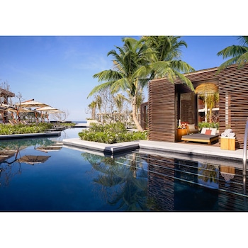 Spring Break at These Celebrity Loved Resorts